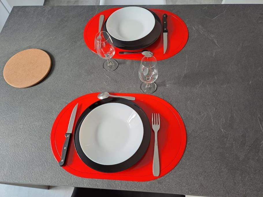 Agreable T2 Classe 3 Etoiles, Refait A Neuf, Dans Quartier Calme Rodez Ngoại thất bức ảnh