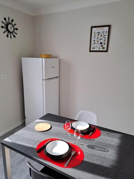 Agreable T2 Classe 3 Etoiles, Refait A Neuf, Dans Quartier Calme Rodez Ngoại thất bức ảnh