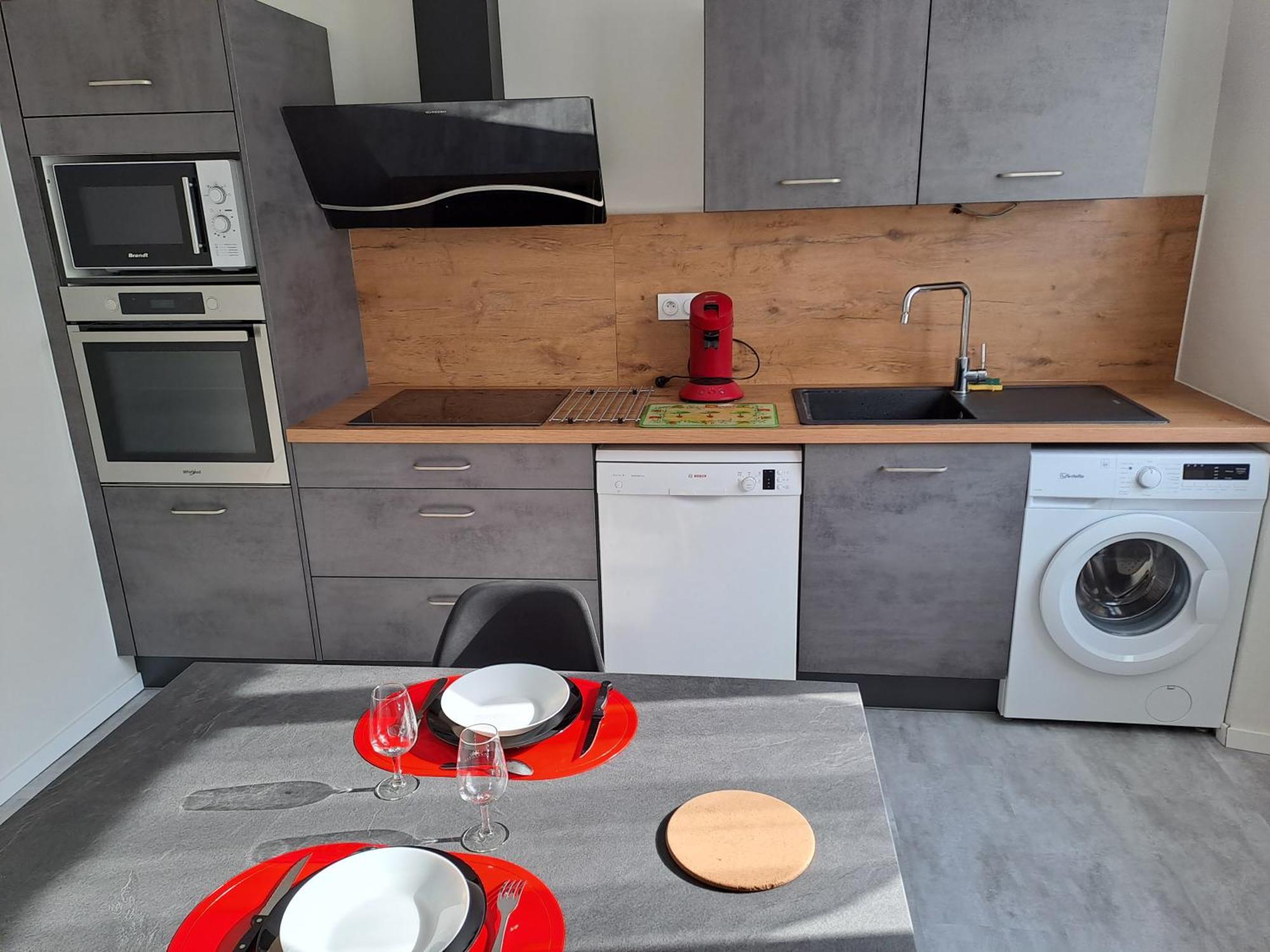 Agreable T2 Classe 3 Etoiles, Refait A Neuf, Dans Quartier Calme Rodez Ngoại thất bức ảnh